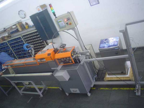 HM40 - Máquina de Corte Abrasivo com Impressora Ink-Jet